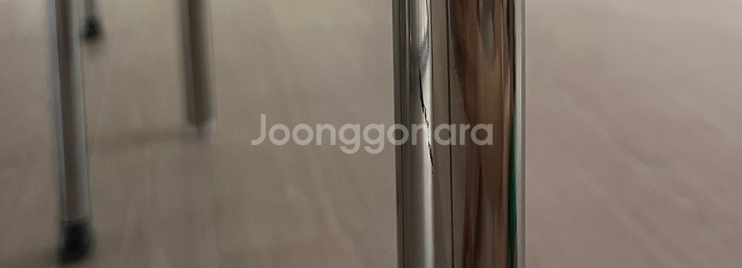 플랑인디홈 솔드 타원형 테이블 화이트/실버엣지--4