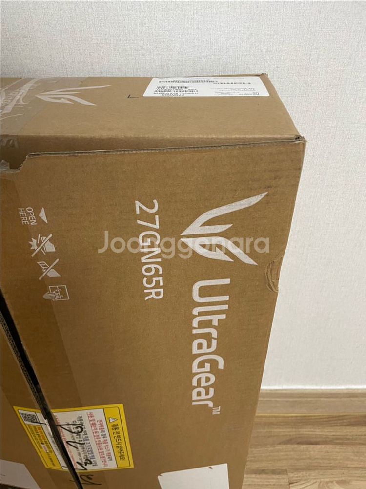 LG울트라기어27GN65R 27인치 144hz 모니터--1