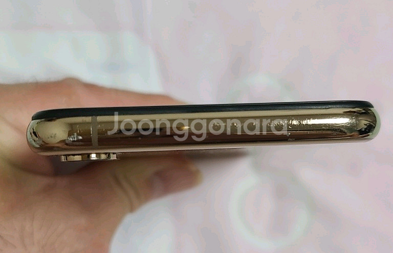 특가)아이폰 XS 골드색싱 256기가 해외판 팝니다--4