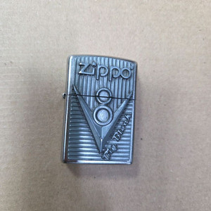 지포라이터 V8 빅블럭
