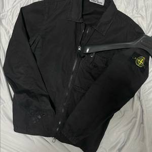 21ss 스톤아일랜드 오버셔츠 블랙 s