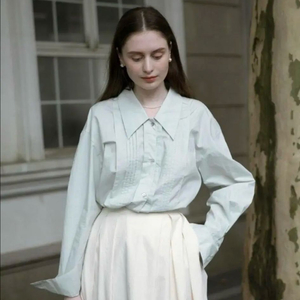 르니나 핀턱셔츠 s사이즈