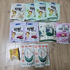 아기 과자 아기 떡뻥