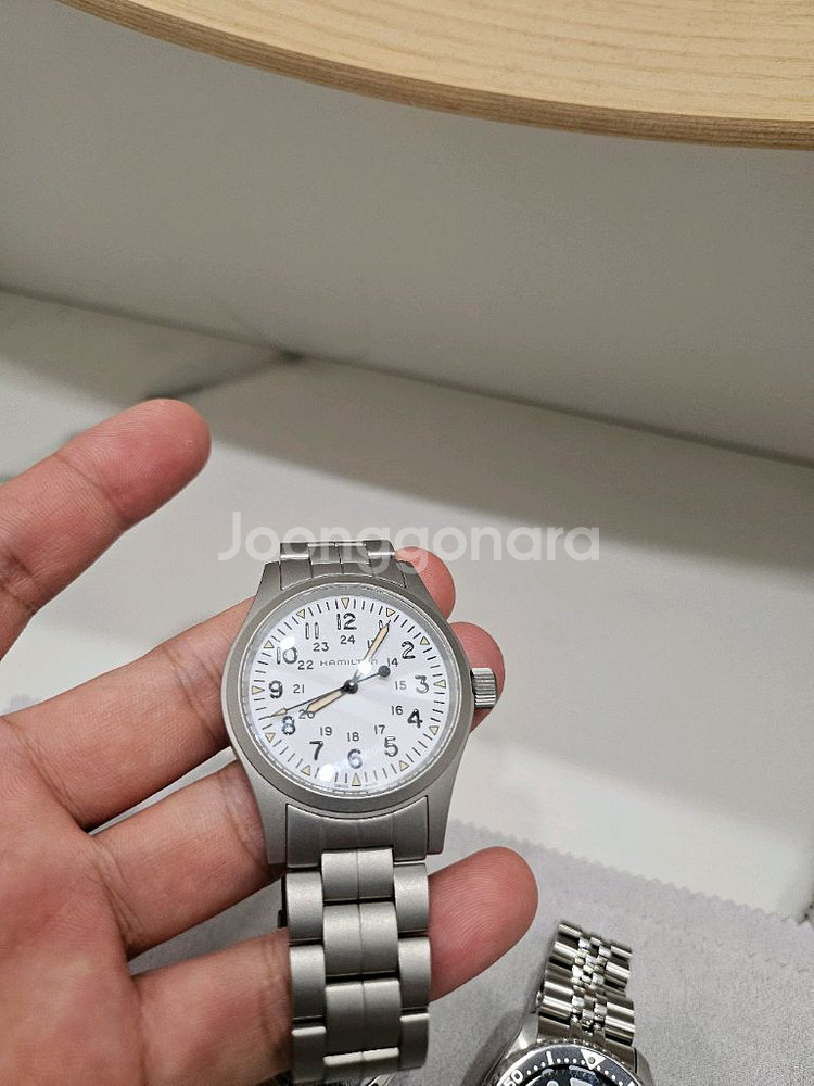 해밀턴 카키필드 38mm 흰판 24년8월--1