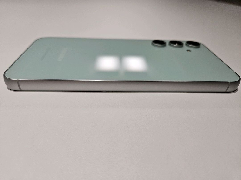 갤럭시S23FE AA급 휴대폰 싸게 팔아요--2