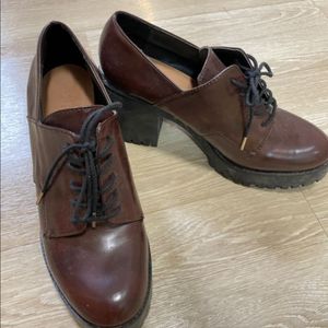 자라 통굽로퍼 245