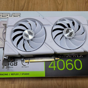 ASUS RTX 4060 DUAL OC 화이트