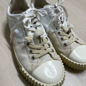 메종 마르지엘라 뉴 에볼루션 스니커즈