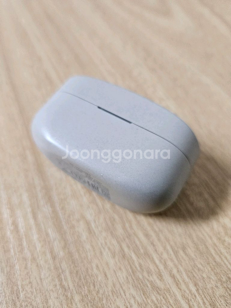 소니 WF-1000XM4 실버 충전본체--3