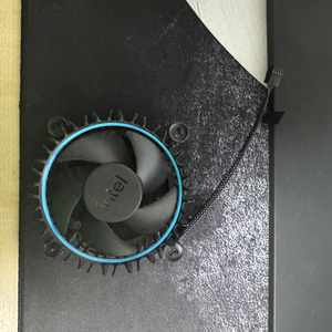인텔 Laminar RM1