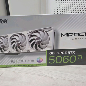 RTX5060TI 미라클 화이트 새상품