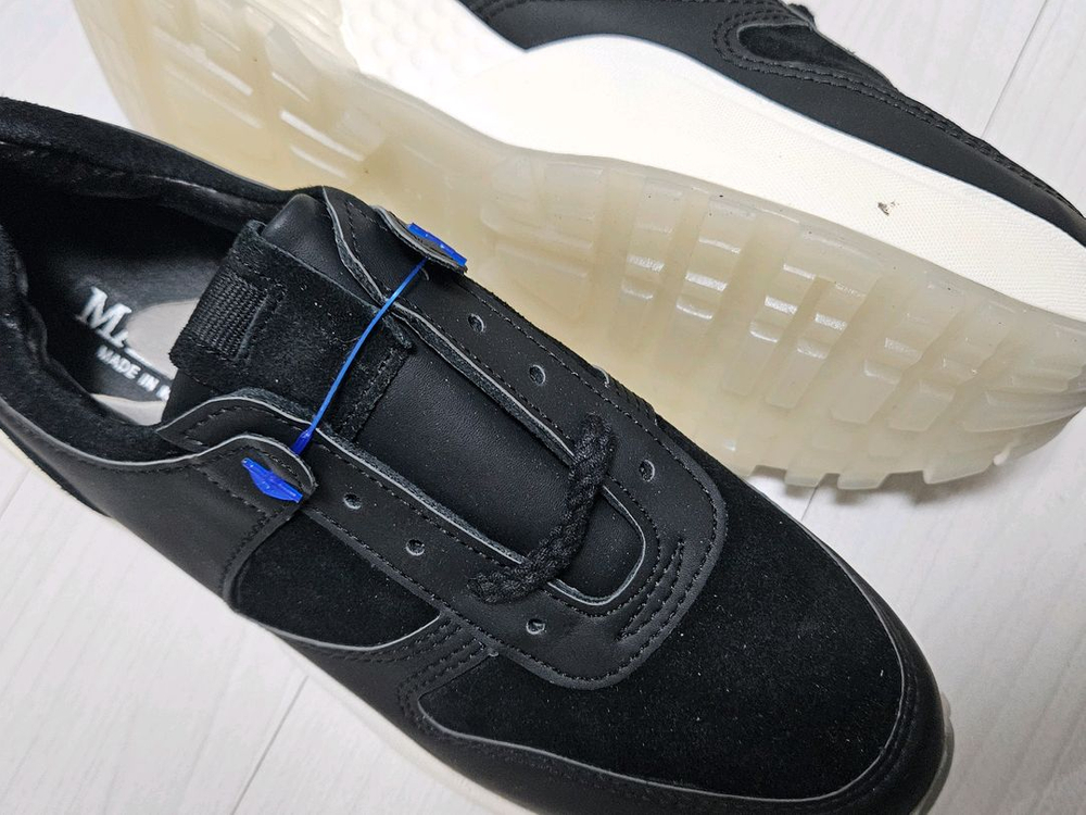 급매 새상품) 통굽 블랙 스니커즈 여성 운동화 230사--3