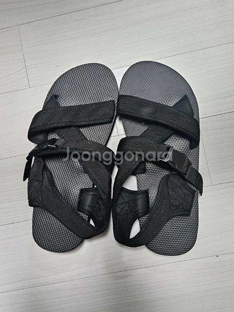 급매 새상품) 스트랩 버클 슬리퍼 여성 샌들 뮬 구두--0