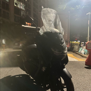 야마하 NMAX 125 21년식 스쿠터 판매합니다