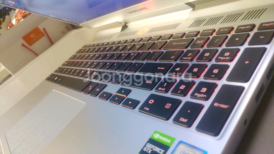 삼성 고성능 i7 신형 오디세이 게이밍 노트북/램32G--3