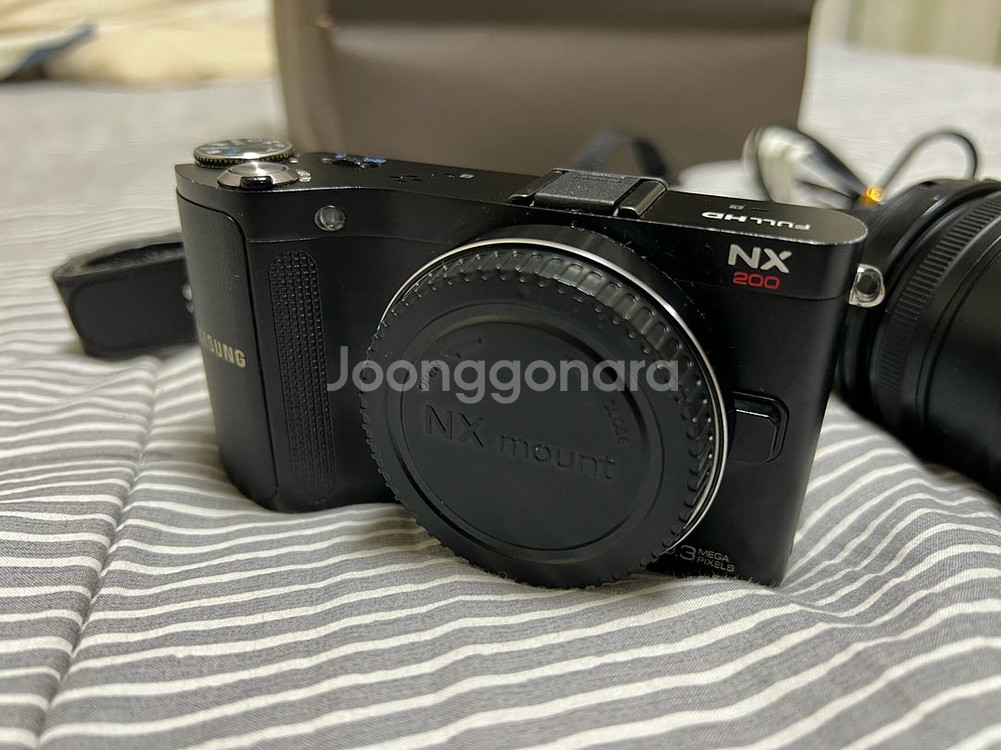 삼성 카메라 Nx200 바디 팔아요--0