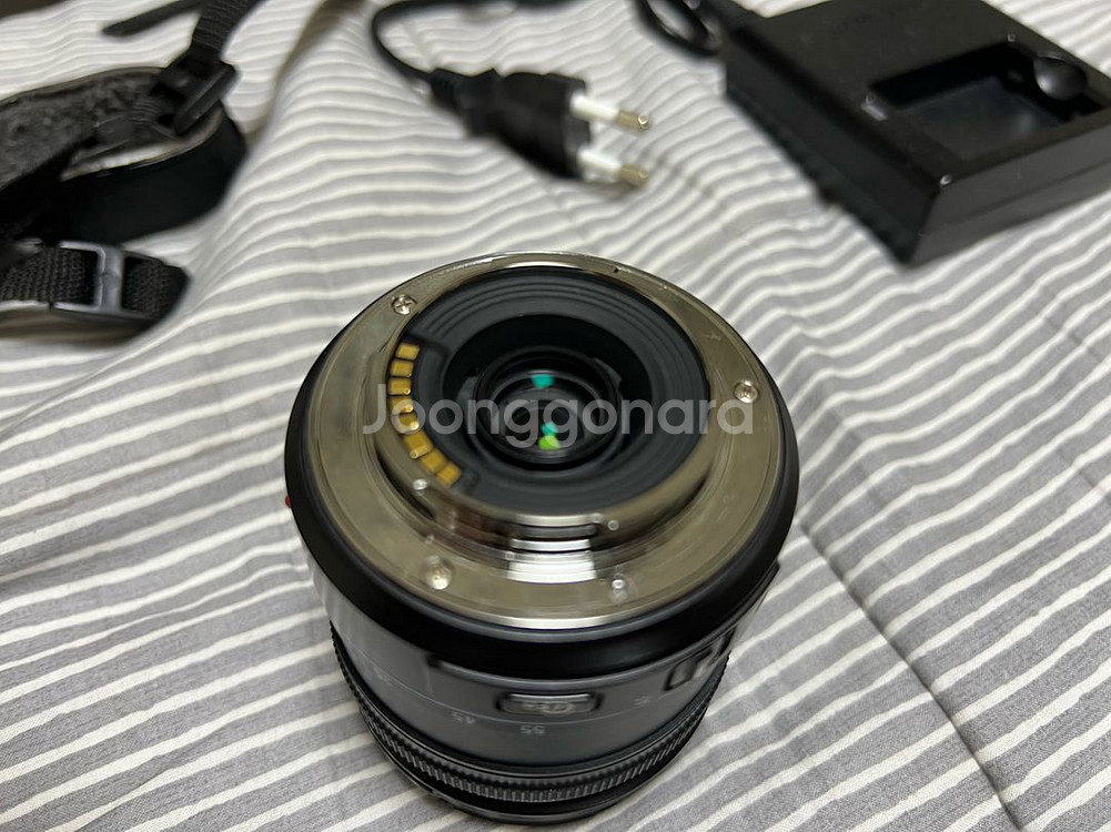 삼성 카메라 Nx200 바디 팔아요--6