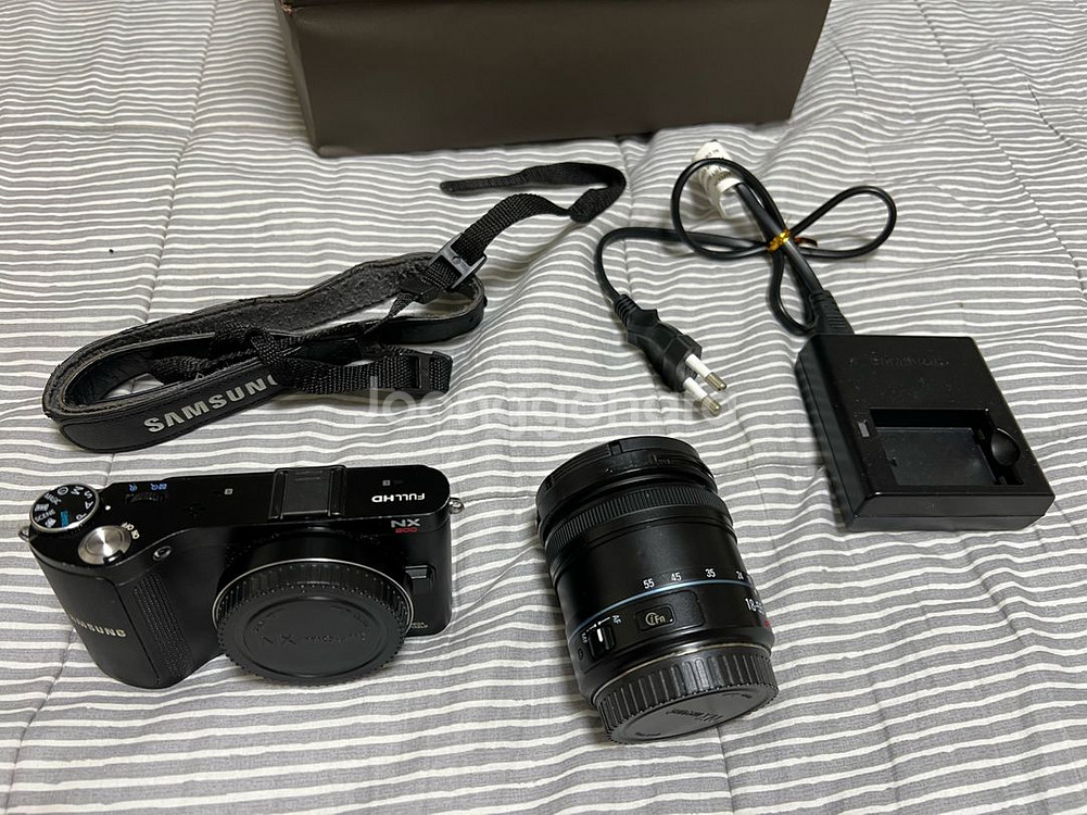 삼성 카메라 Nx200 바디 팔아요--8