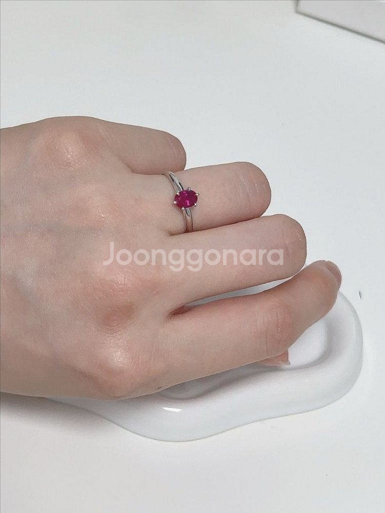 14k 천연루비 0.7ct 화이트골드 반지--1