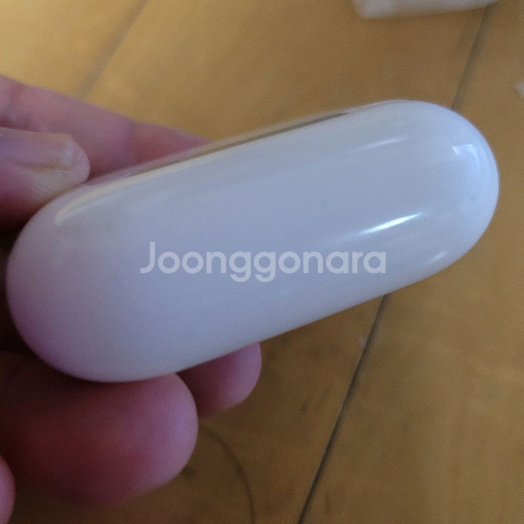 에어팟프로 2세대 본체만입니다--1