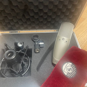shure ksm32 콘덴서 마이크 팝니다