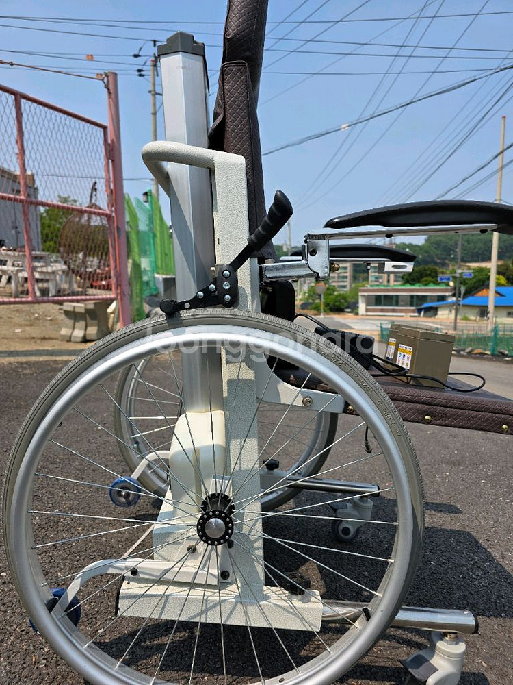 afc-1300 이동식 전동리프트--4