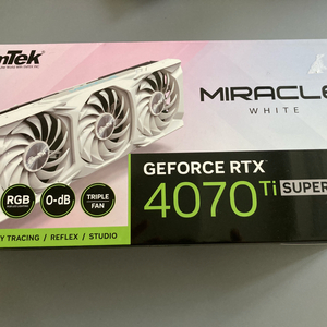 이엠텍 rtx 4070Ti SUPER 화이트 팝니다.