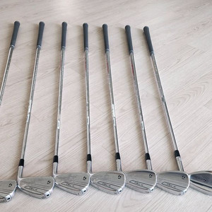 테일러메이드 p790 4~p 105g s 8아이언 웨지