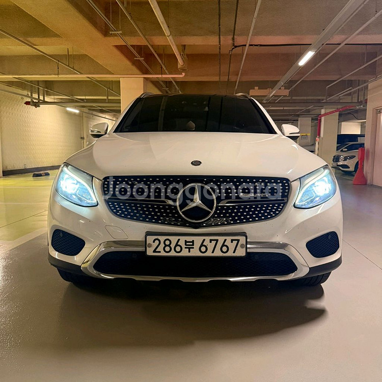 벤츠glc220d 4matic 17년식13.4만킬로개인--0