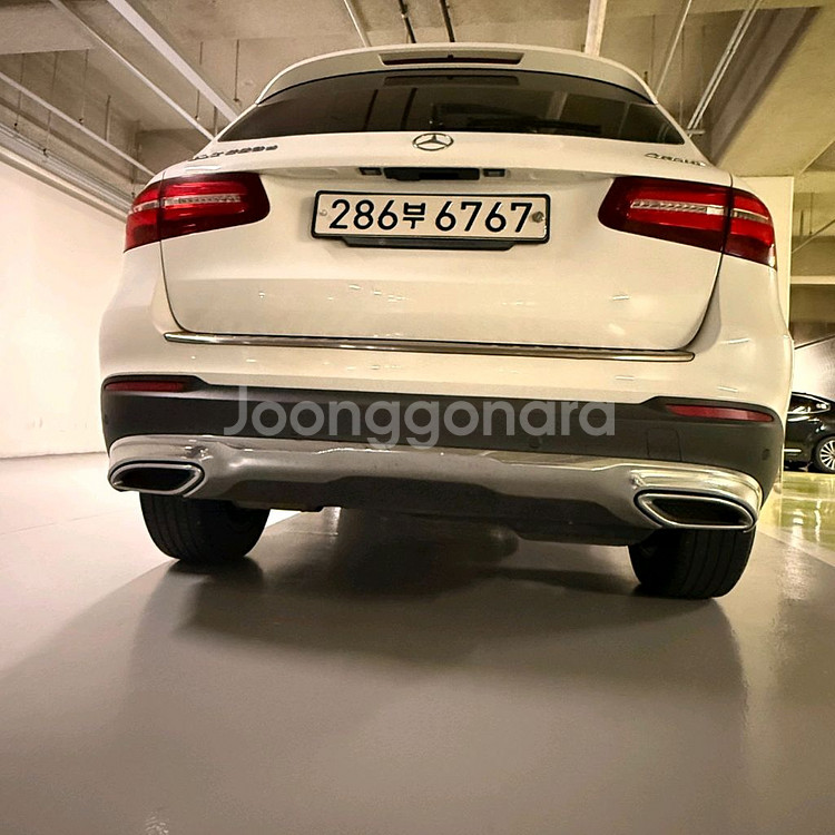 벤츠glc220d 4matic 17년식13.4만킬로개인--5