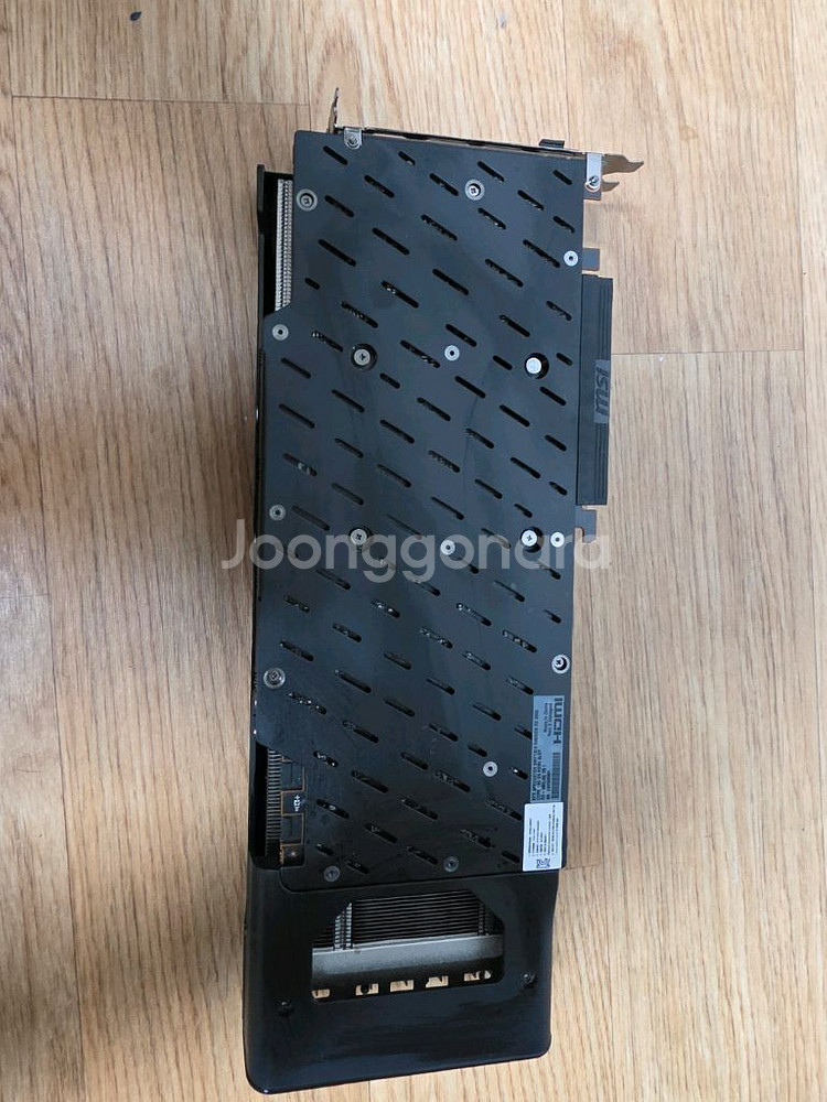XFX 라데온 RX 6800 SWFT 319 CORE--1