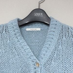 (F) 메르제 브이넥 여리 부클 크롭 니트 가디건