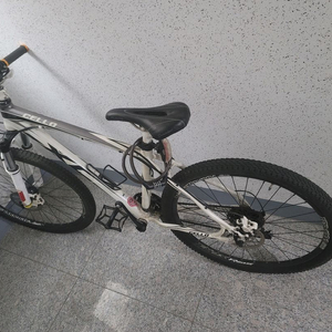 첼로 xc 자전거
