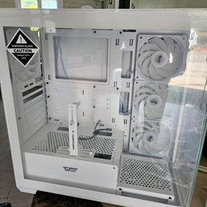 darkFlash DS900 ARGB 강화유리 (화이트