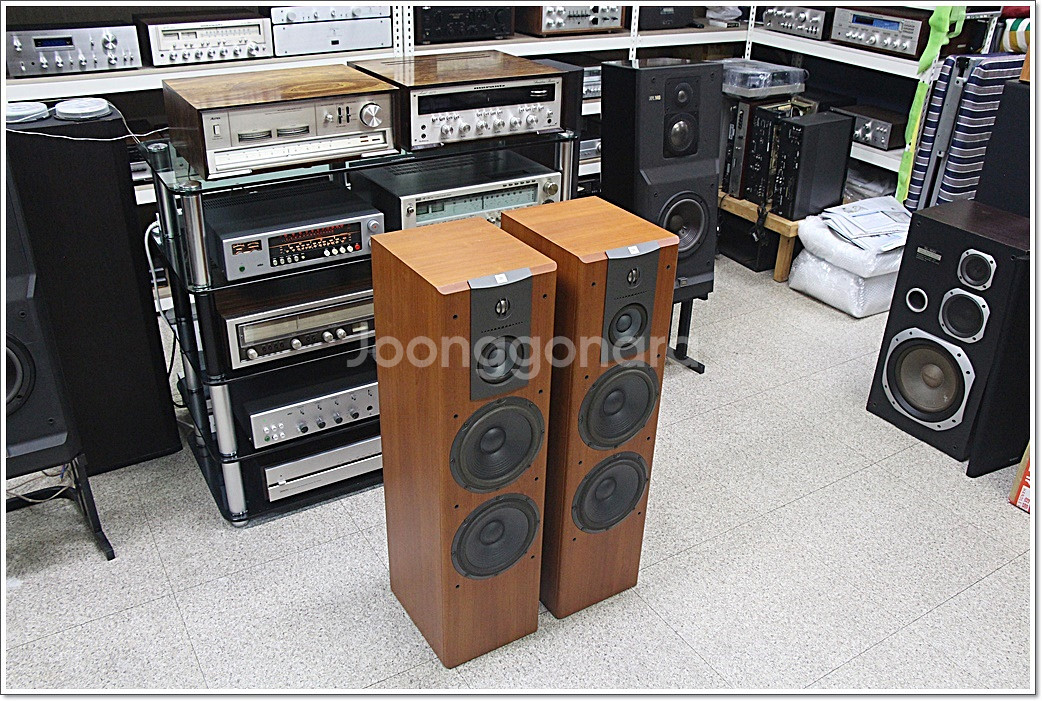 JBL(미국) 플로어 스탠딩 스피커 모델 LX2005--4