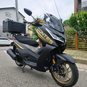 존테스125D 25년식 1인신조 짧은키로수 판매합니다