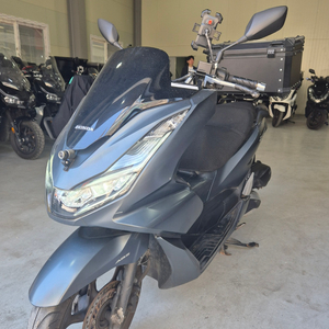 pcx125 22년형 abs 블박 카울 ss무꿍차량판매