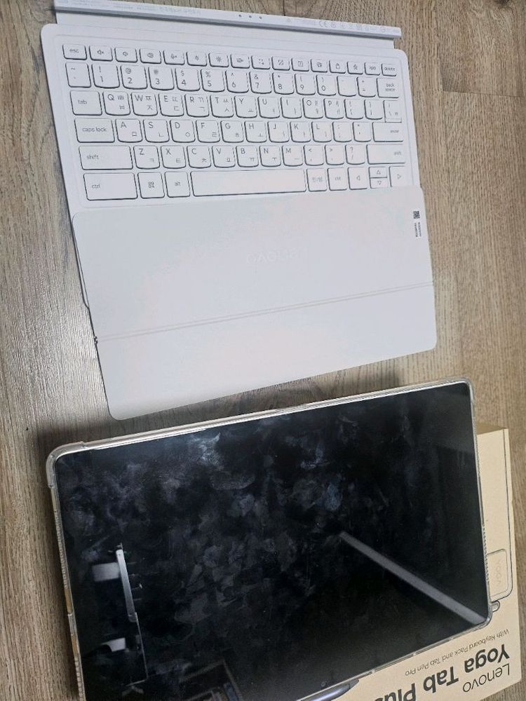 레노버 요가탭 플러스ai--1