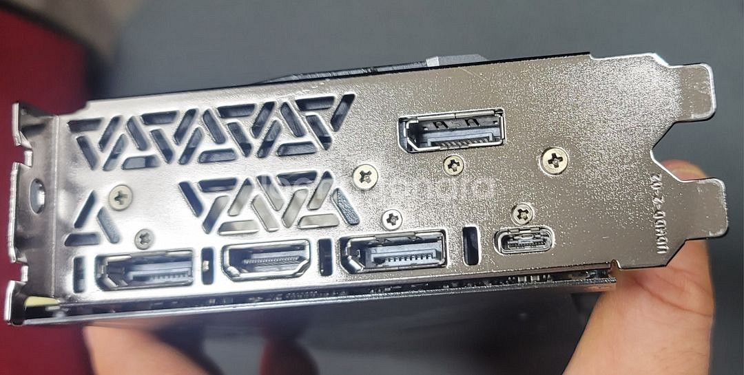 그래픽카드 RTX2080 8G 팝니다.--1