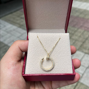 18k 까르띠에 풀파베 앵끌루 목걸이