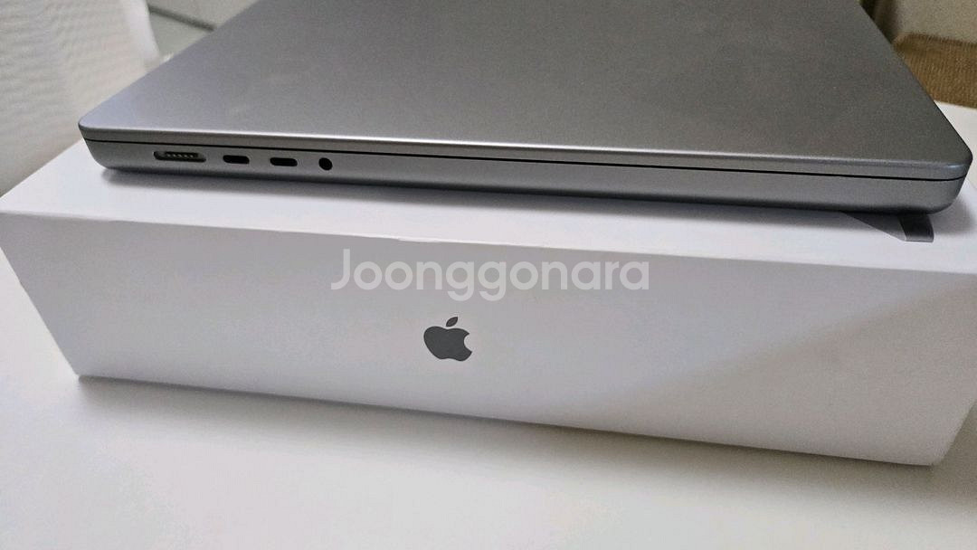 맥북프로 M1 16인치 16GB 512GB / 풀박--3