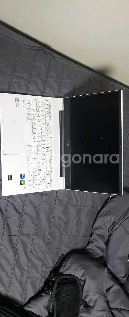 빅터스 노트북 화이트 rtx3050ti고장--1