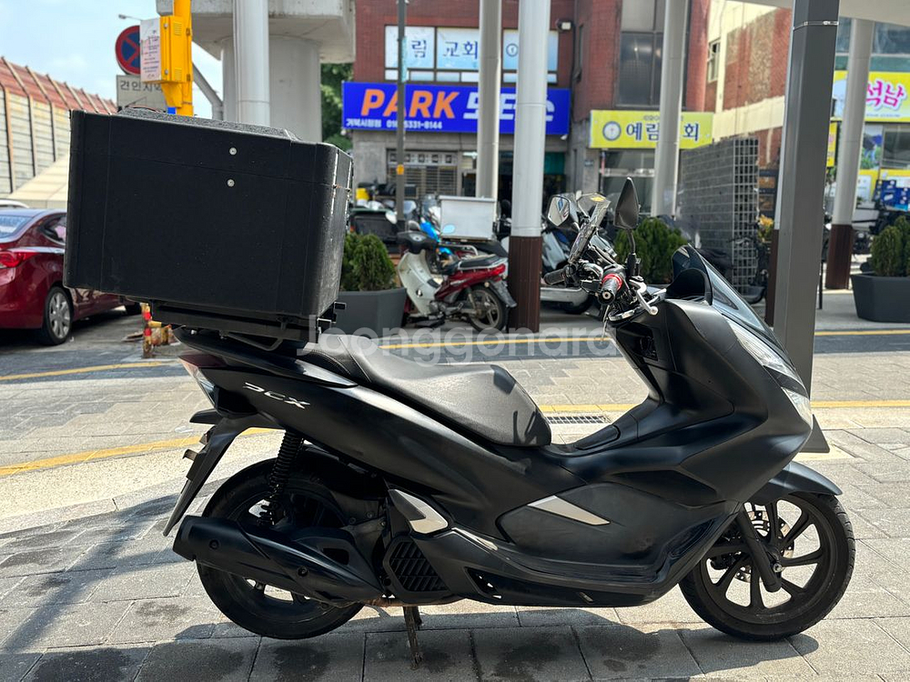 A급 20년식 혼다 pcx125 판매 합니다.--3