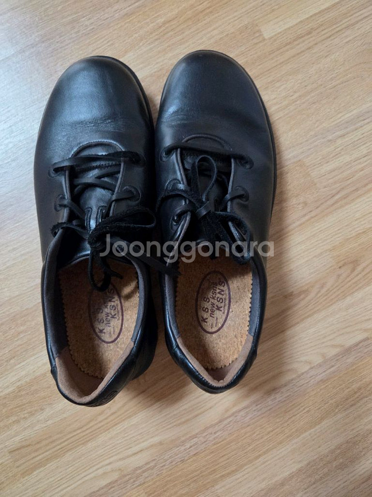 ksns270남성구두 2.5팝니다.--0