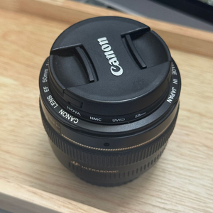 캐논 쩜사 EF 50mm 1.4 보호렌즈+후드포함