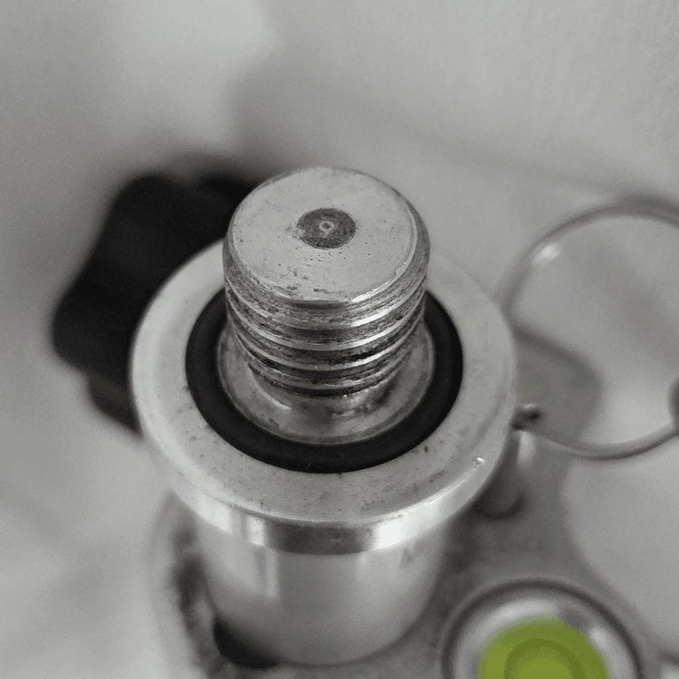 중고 GPS 측량기 전용 2.5 폴대 팝니다. 이미지