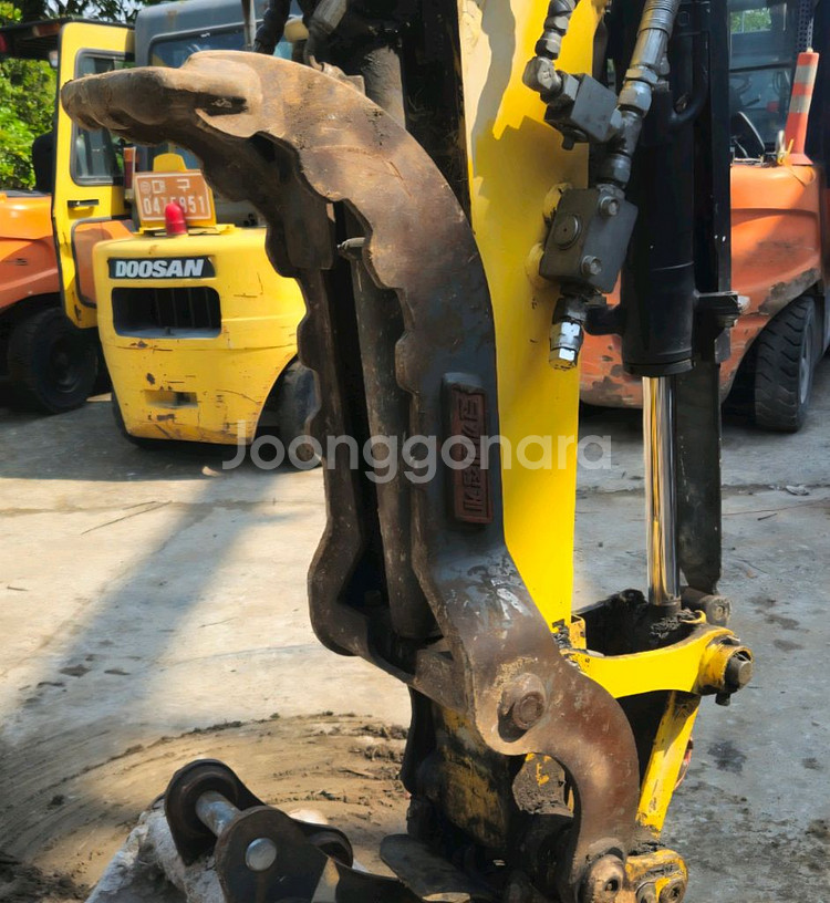 얀마 VIO23 20년식 집게 신품트랙 가변형 굴삭기--6