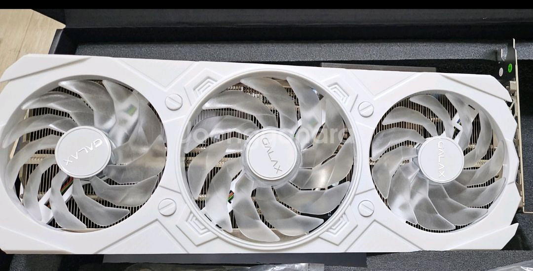 RTX4070s그래픽카드--1