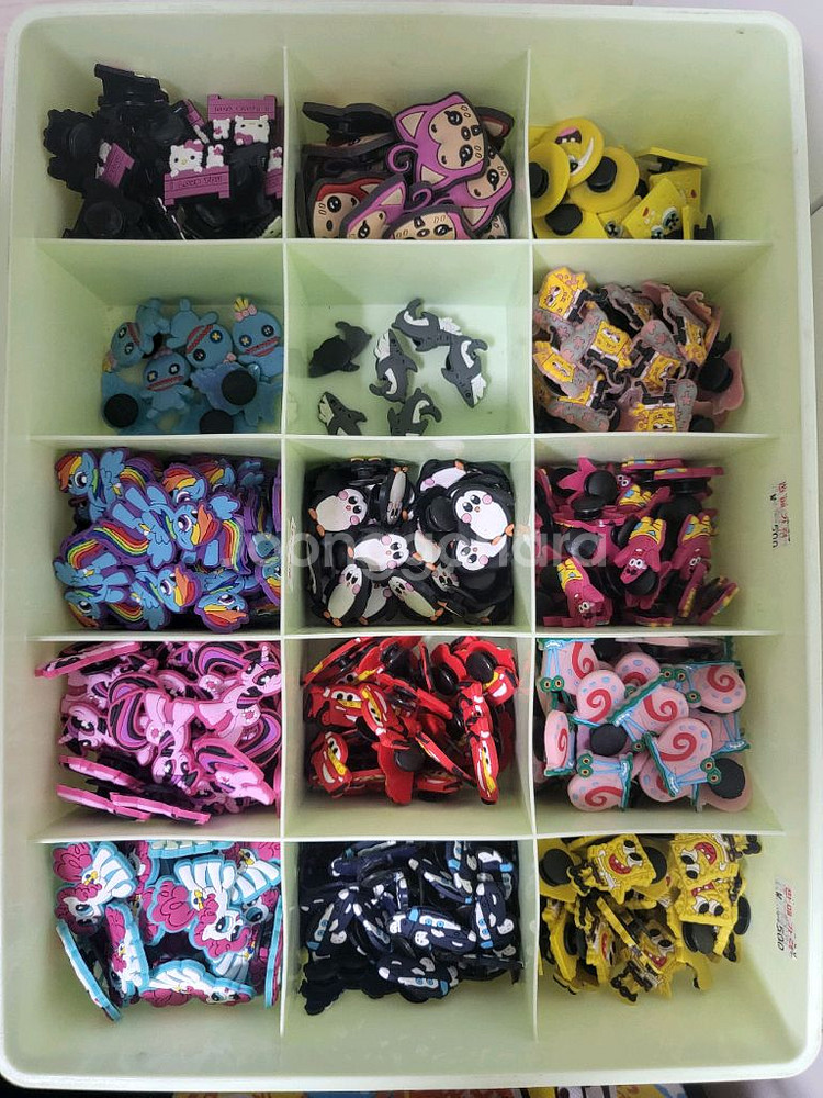 크록스 지비츠 판매--5