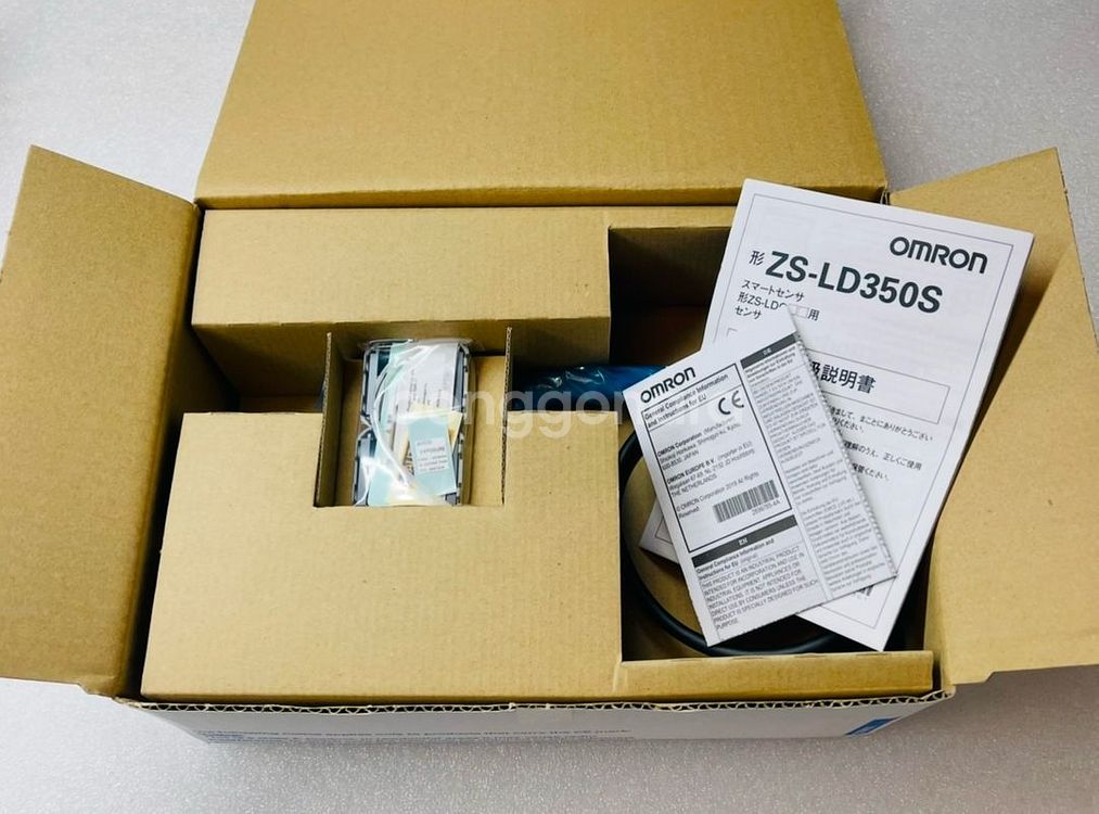 OMRON. ZS-LD350S. ZS-LDC11.--4